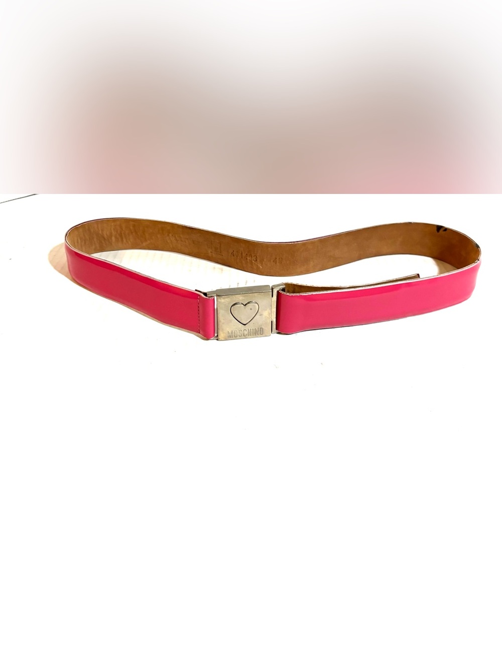Moschino vintage Hot Pink Patent Leather Belt with Heart Buckle size 42